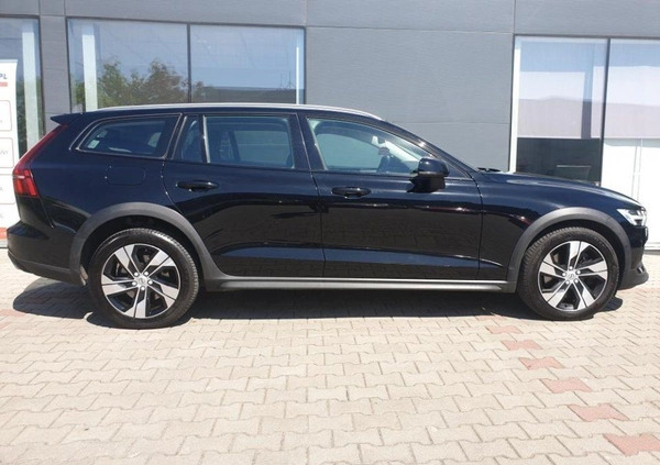 Volvo V60 Cross Country cena 124900 przebieg: 123961, rok produkcji 2020 z Warszawa małe 742